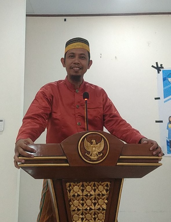 Arham Amiruddin, S.Pd., Gr
